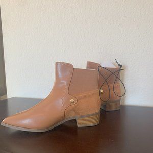 Liz Claiborne Womens Barrington Stacked Heel Booties